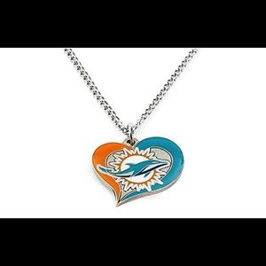 Miami Dolphins swirl heart chainlink necklace